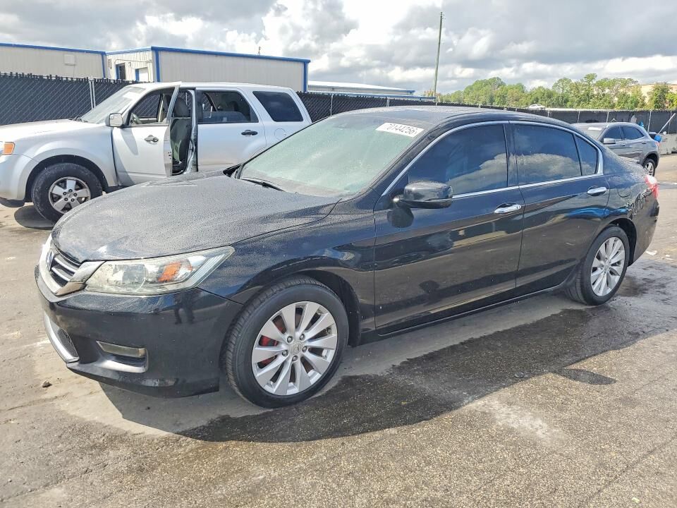 2013 HONDA Accord