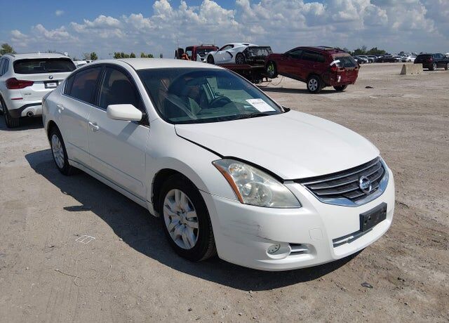 2011 NISSAN Altima