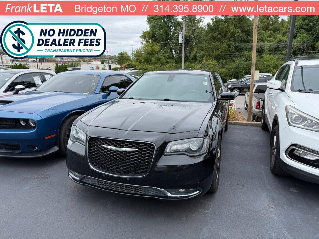 2018 CHRYSLER 300