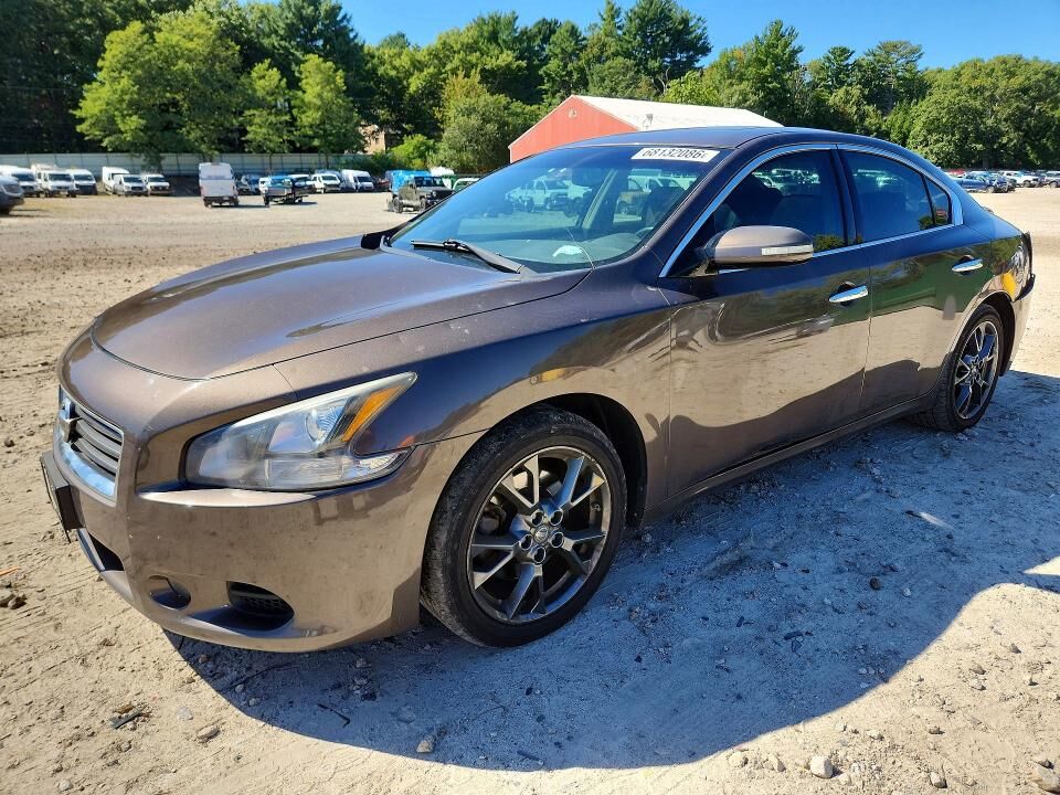 2014 NISSAN Maxima