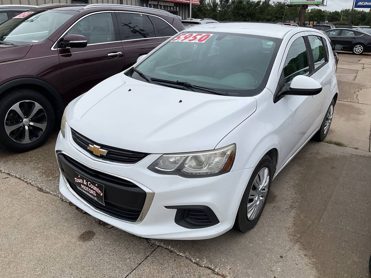 2017 CHEVROLET Sonic