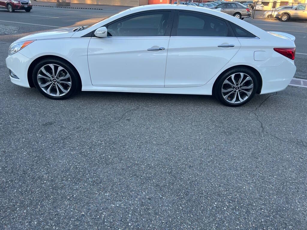 2014 HYUNDAI Sonata