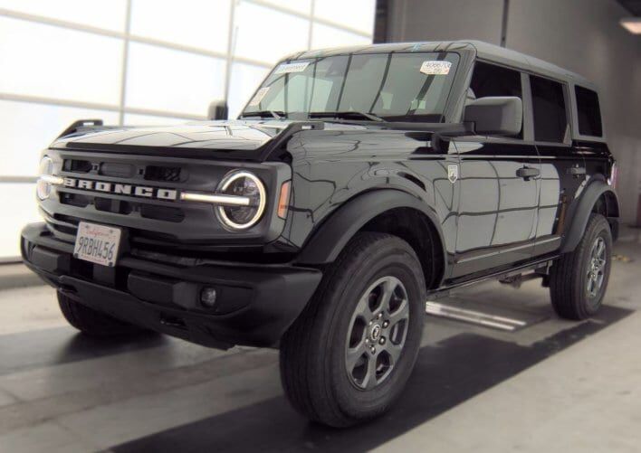 2024 FORD Bronco