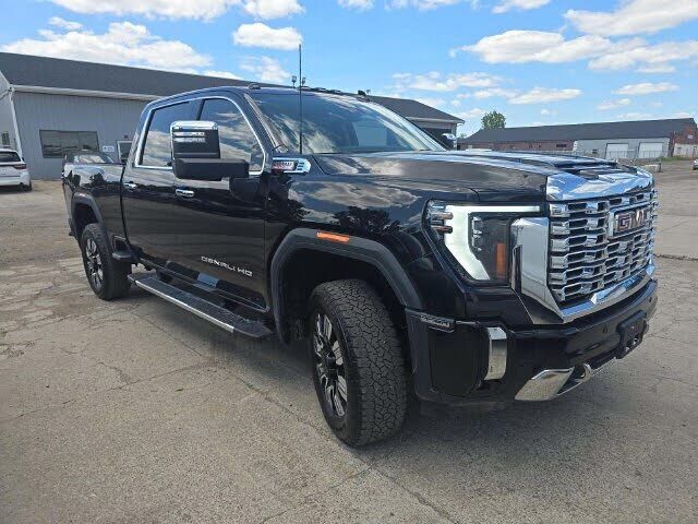 2025 GMC Sierra HD