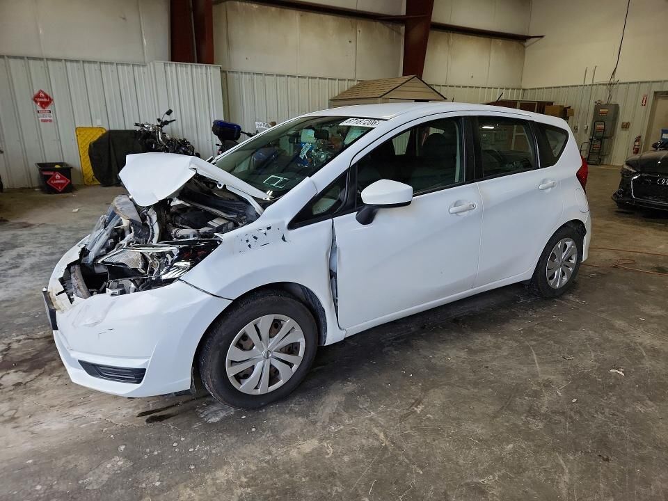 2019 NISSAN Versa