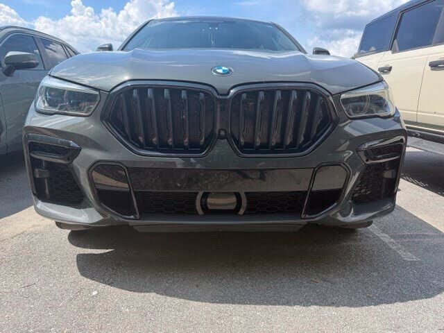 2022 BMW X6