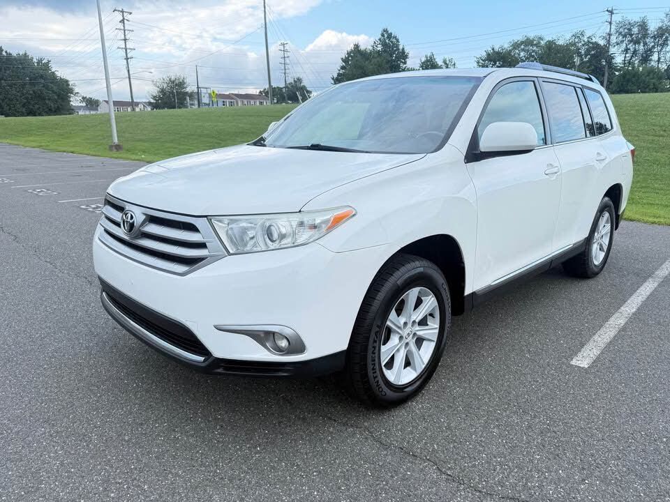 2013 TOYOTA Highlander
