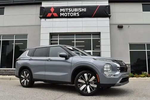 2026 MITSUBISHI Outlander