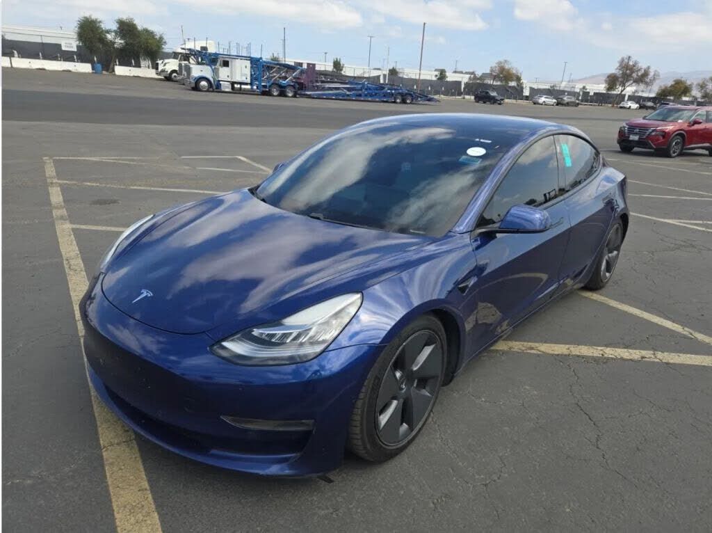 2021 TESLA Model 3