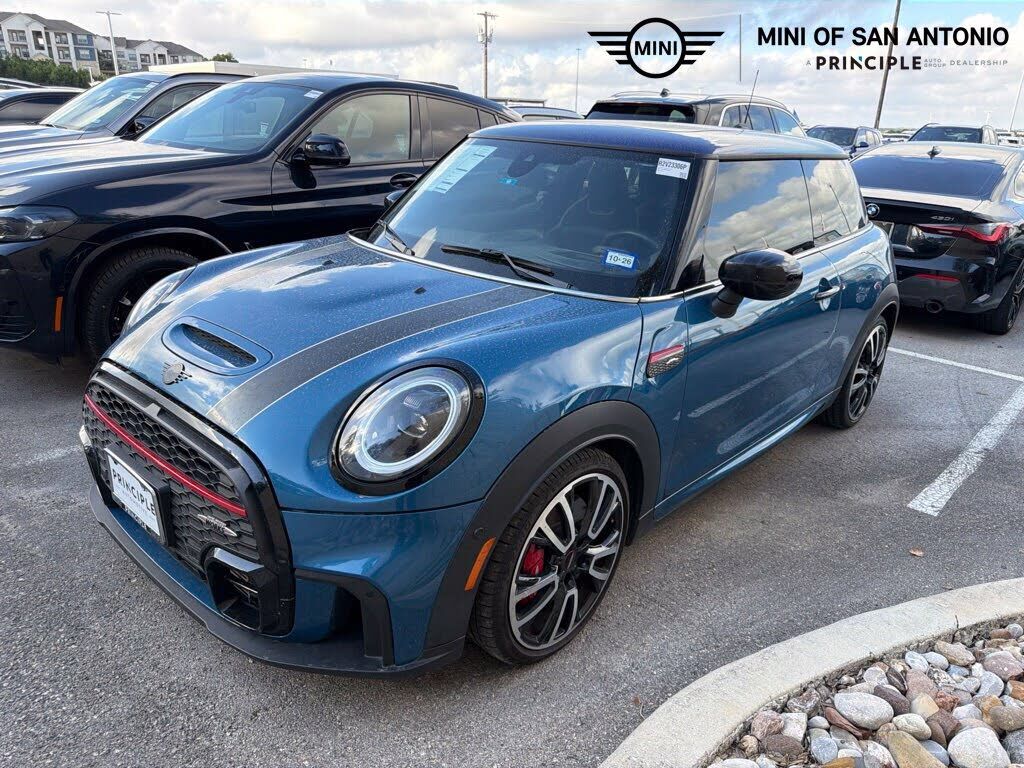 2024 MINI Hardtop