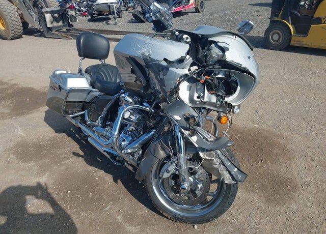 2009 HARLEY DAVIDSON CVO Road Glide 3