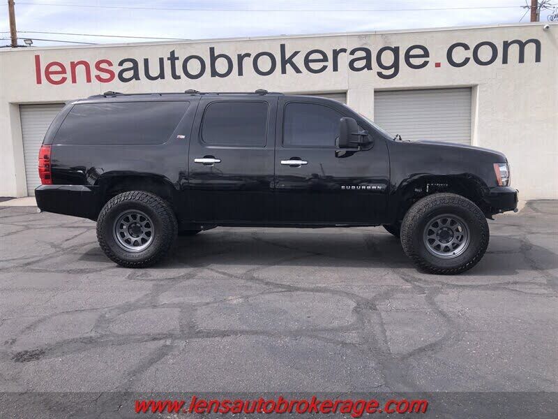 2011 CHEVROLET Suburban