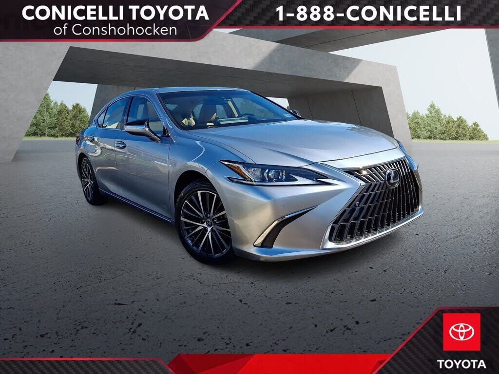 2022 LEXUS ES