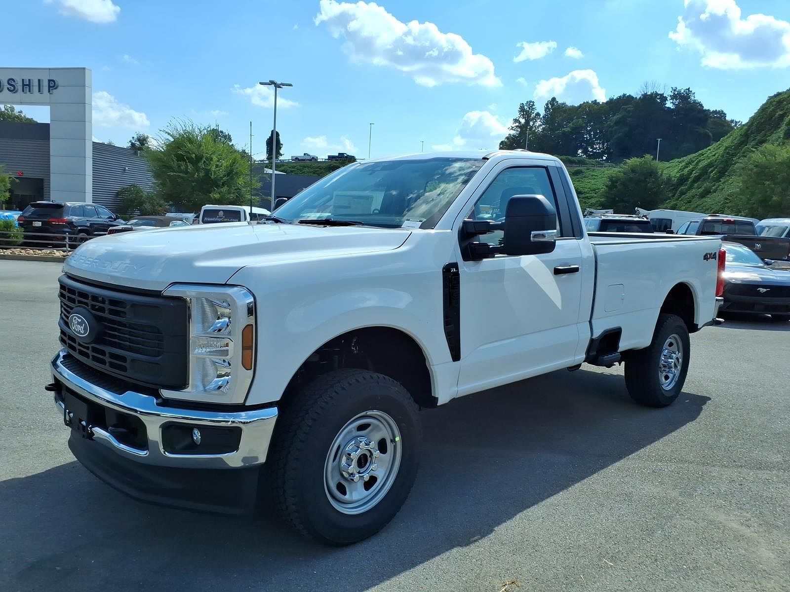 2027 FORD F-350