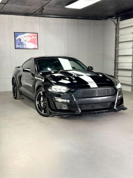 2021 FORD Mustang