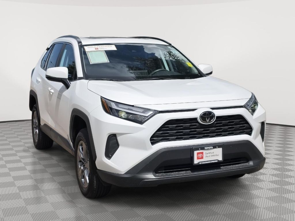 2024 TOYOTA RAV4