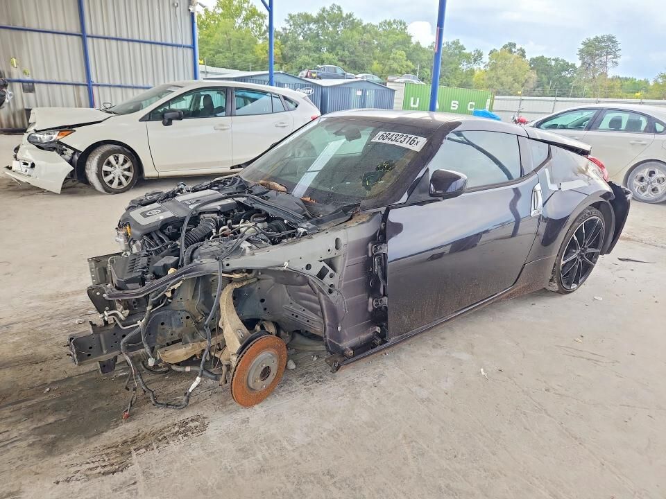 2013 NISSAN 370Z
