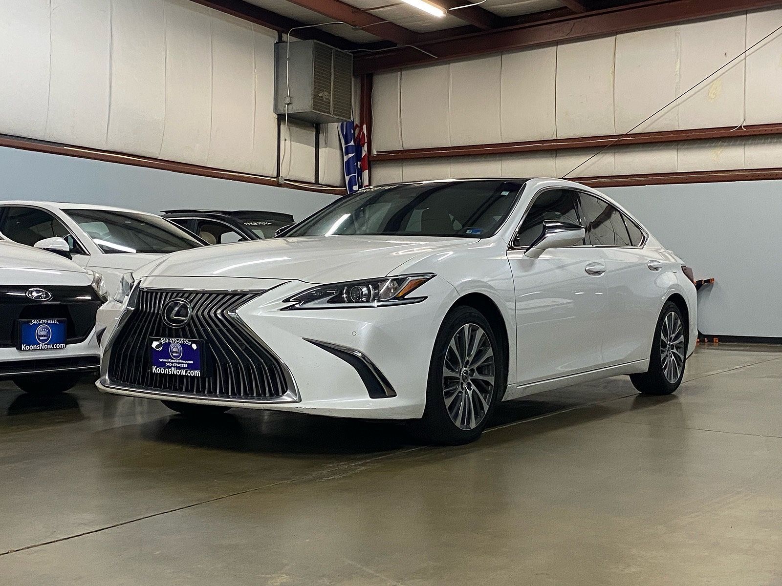 2020 LEXUS ES