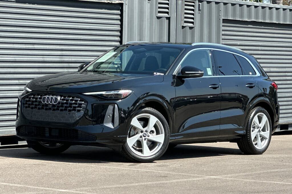 2025 AUDI Q5