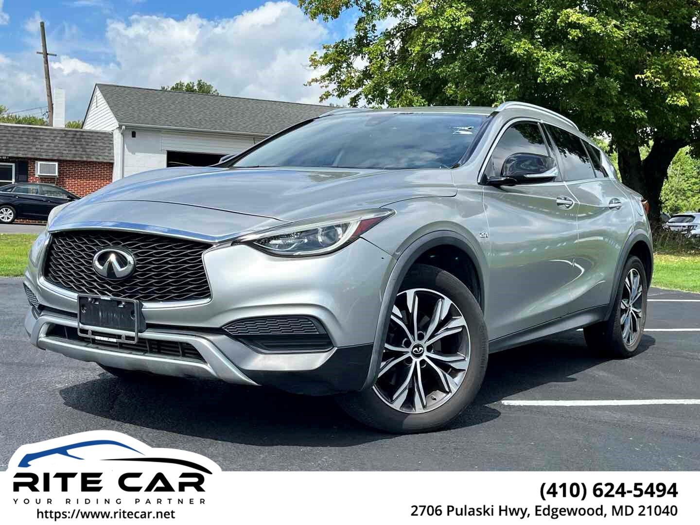 2017 INFINITI QX30
