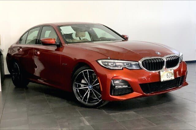 2022 BMW 330e
