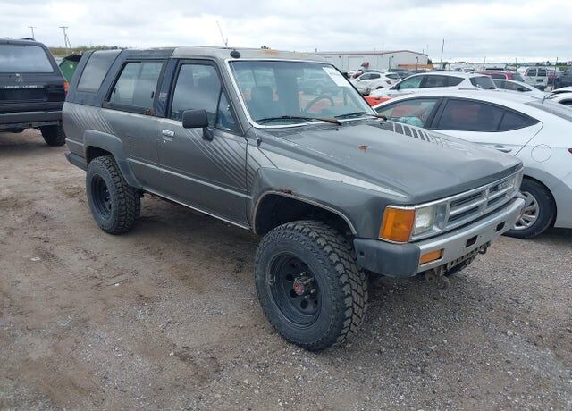 1988 TOYOTA 4-Runner