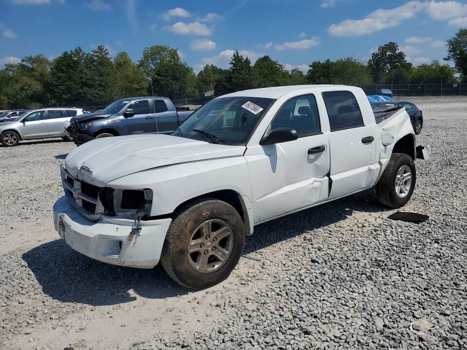 2011 DODGE Dakota