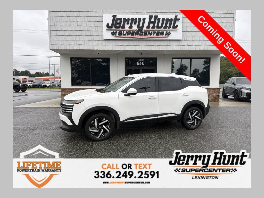 2025 NISSAN Kicks