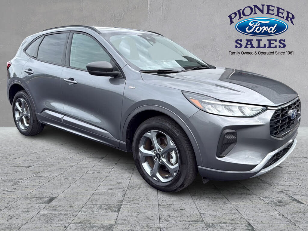 2024 FORD Escape