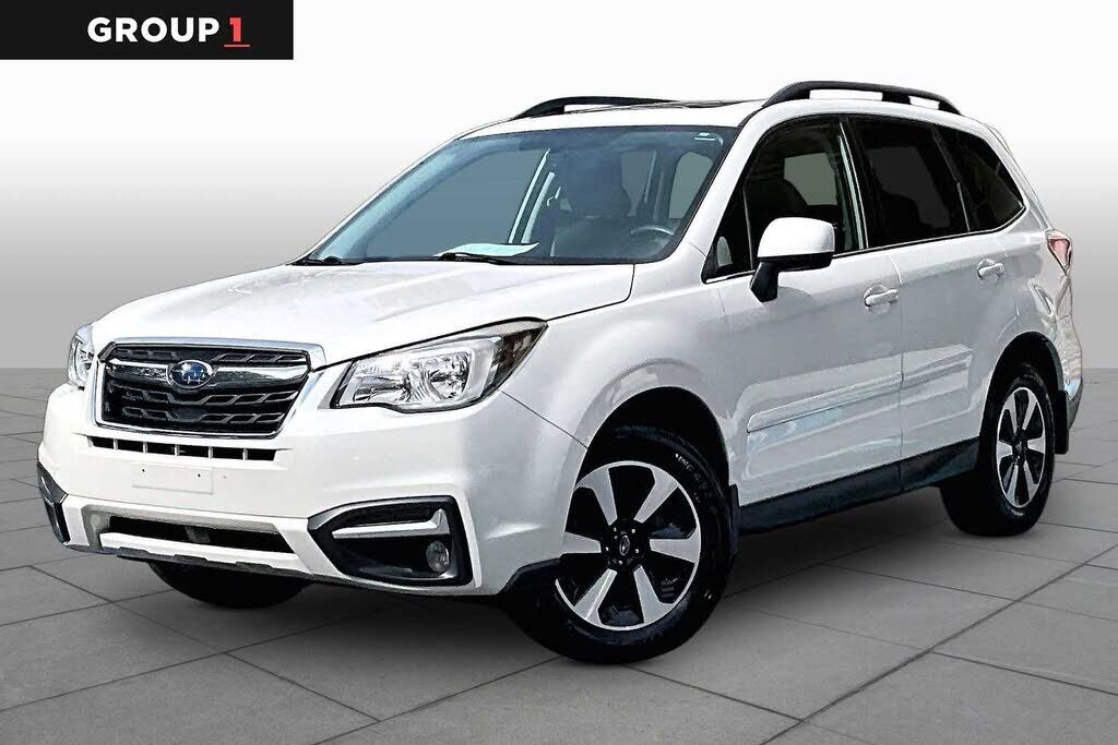 2017 SUBARU Forester