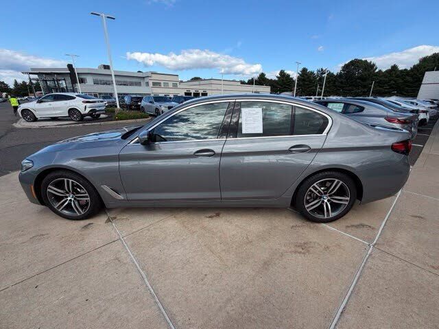 2023 BMW 530i