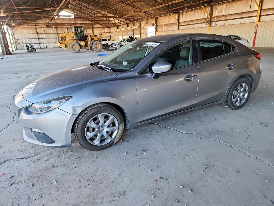 2015 MAZDA Mazda3
