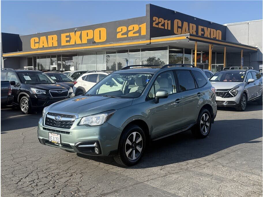 2018 SUBARU Forester