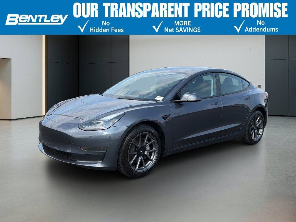 2023 TESLA Model 3