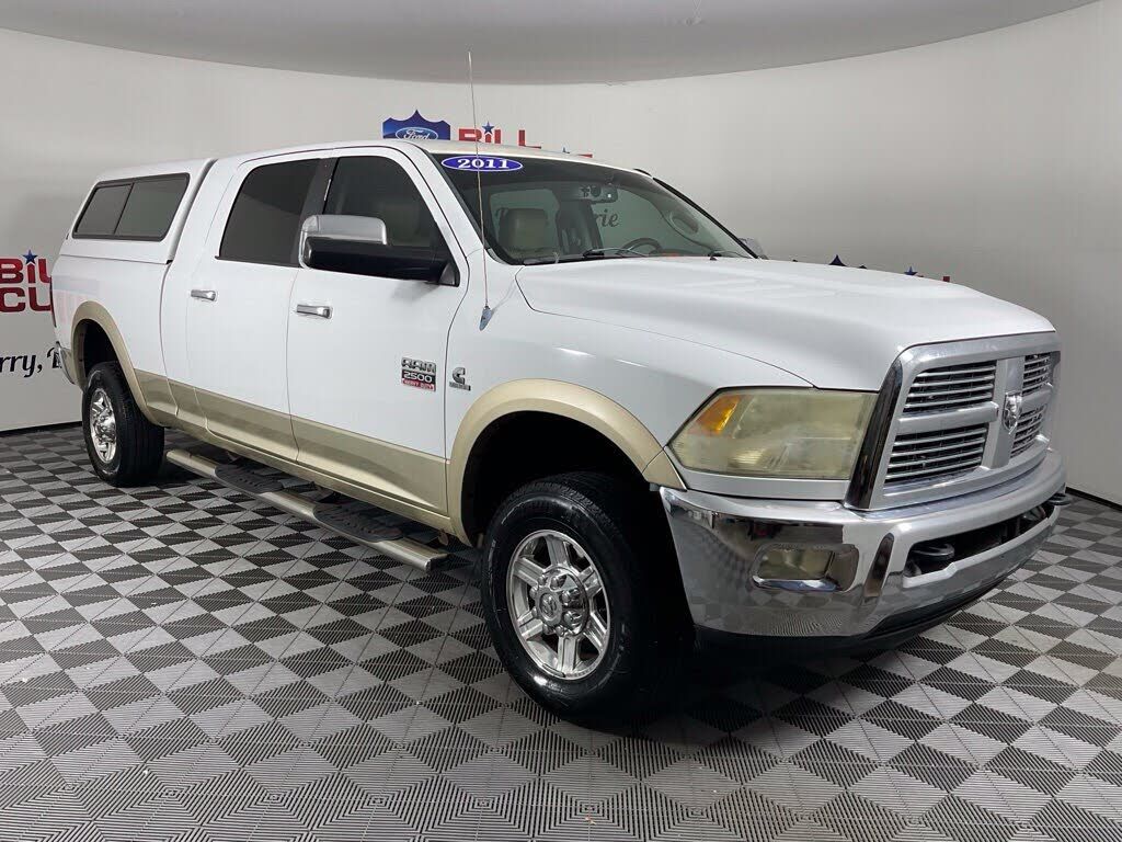2011 DODGE Ram