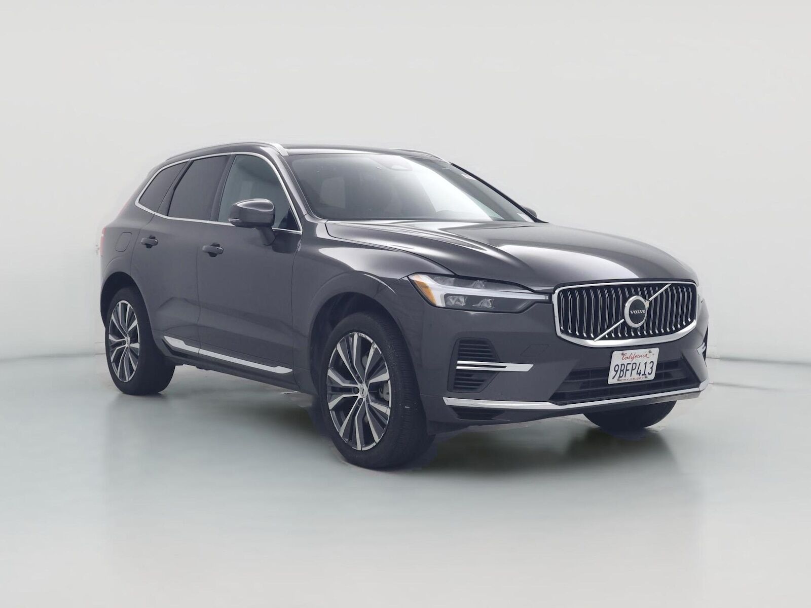 2022 VOLVO XC60