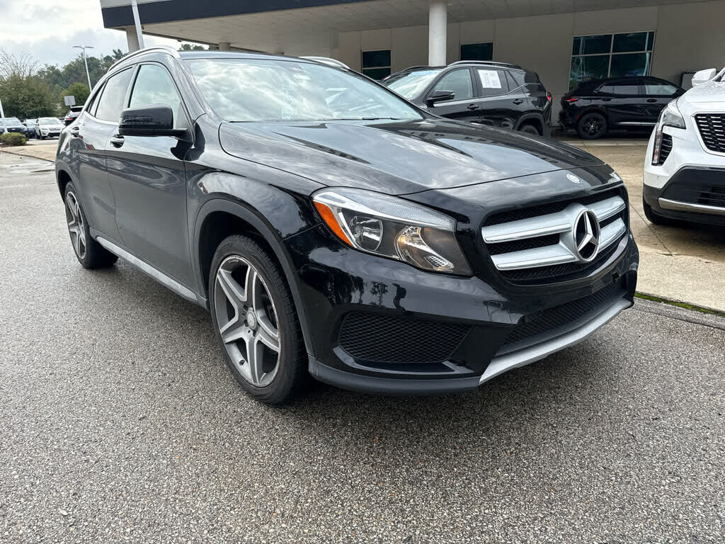 2015 MERCEDES-BENZ GLA-Class