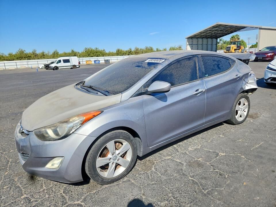 2012 HYUNDAI Elantra