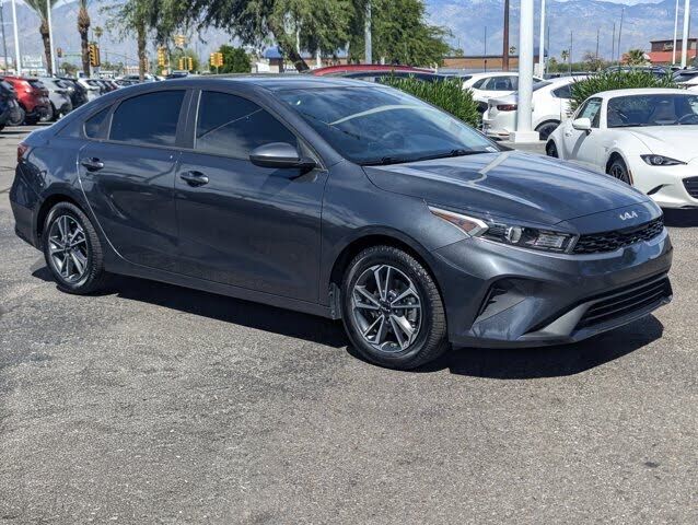 2023 KIA Forte