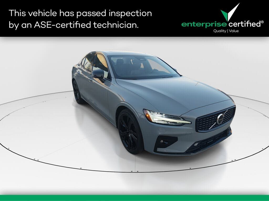 2024 VOLVO S60