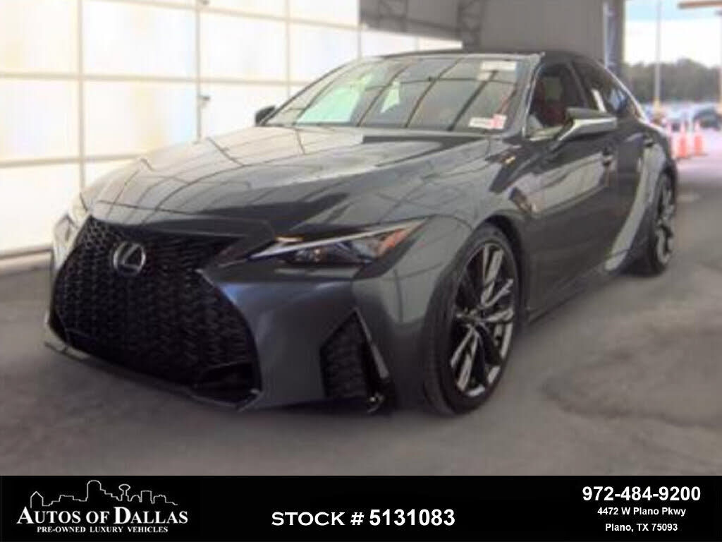 2024 LEXUS IS