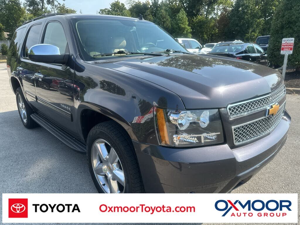 2011 CHEVROLET Tahoe