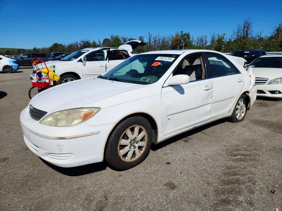2002 TOYOTA Camry