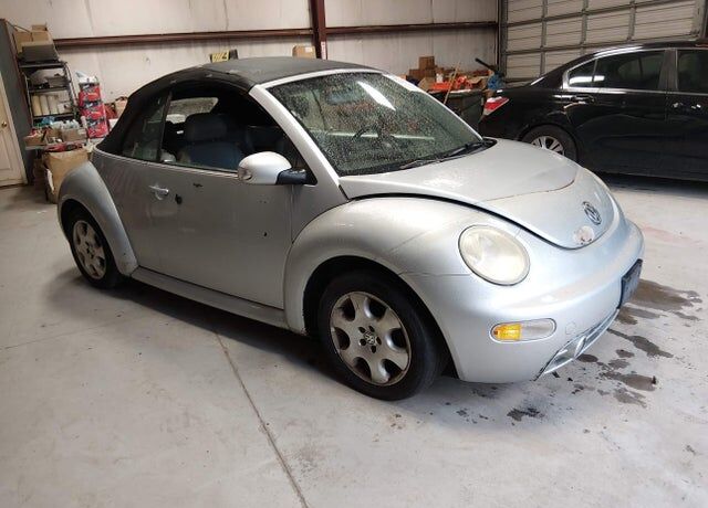 2003 VOLKSWAGEN Beetle