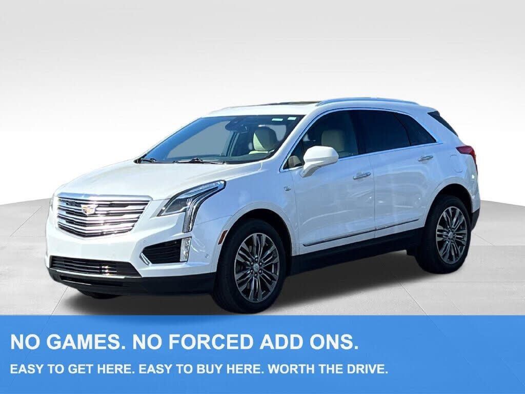 2017 CADILLAC XT5