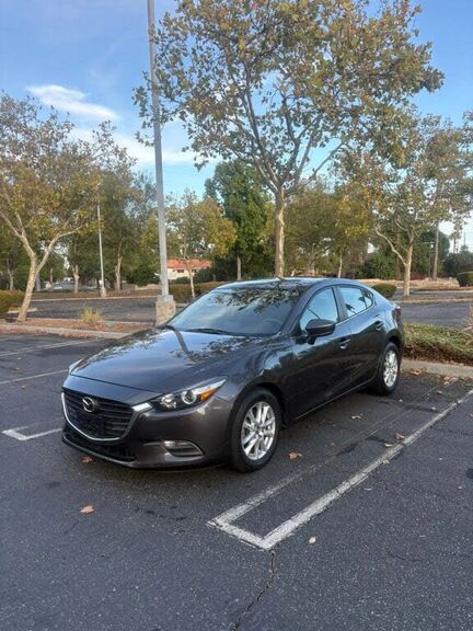 2017 MAZDA Mazda3