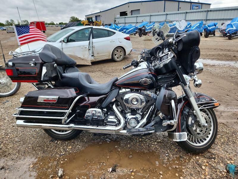 2011 HARLEY DAVIDSON Electra Glide Ultra Classic
