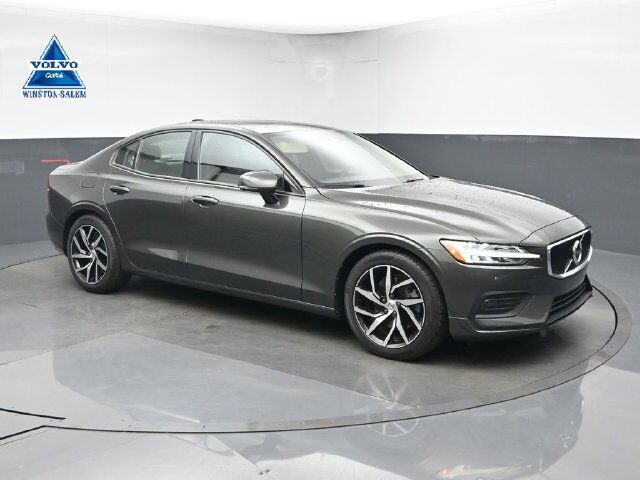 2024 VOLVO S60