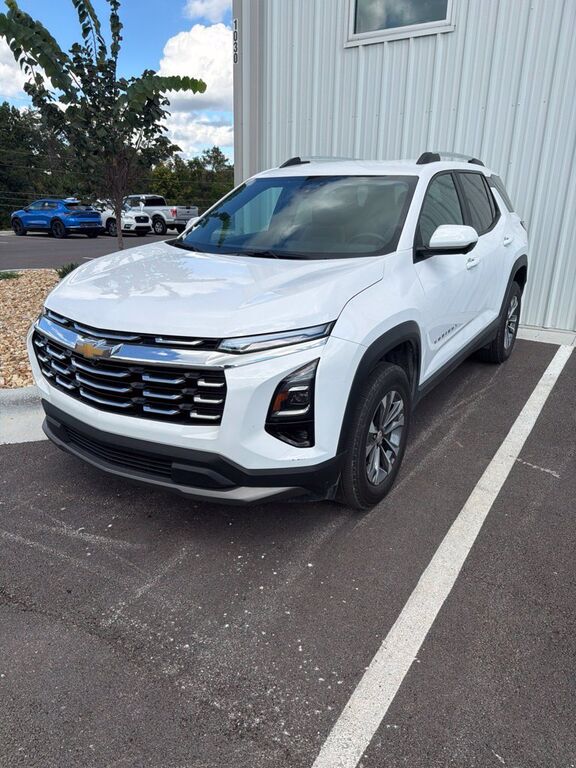 2025 CHEVROLET Equinox