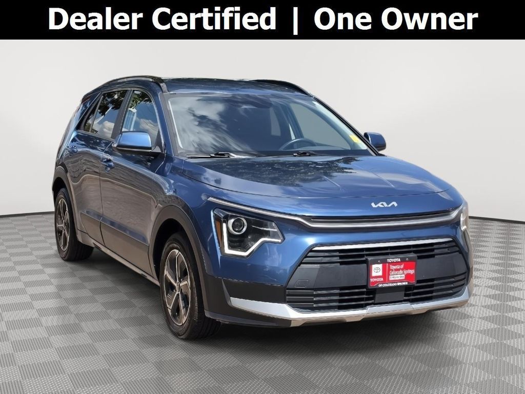 2023 KIA Niro